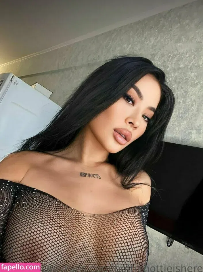 vixeellonly Onlyfans Photo Gallery 