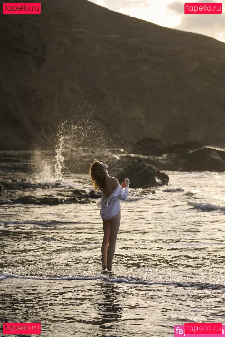 Heidi Romanova Onlyfans Photo Gallery 