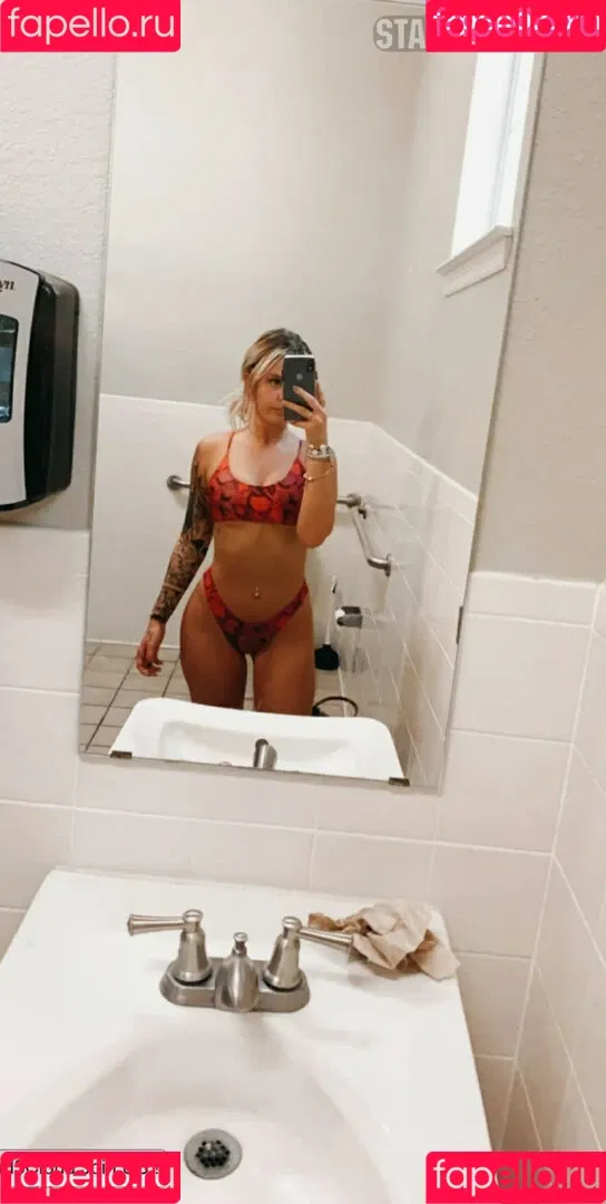 Haley Schomaker Onlyfans Photo Gallery 