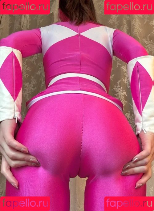 Royal Wednesday Onlyfans Photo Gallery 