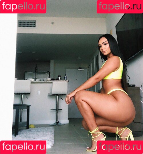 Camila Bernal Onlyfans Photo Gallery 