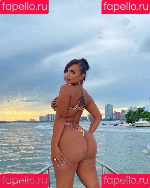 Camila Bernal Onlyfans Photo Gallery 