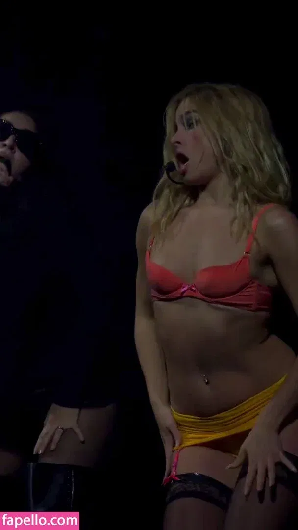 Addison Rae Onlyfans Photo Gallery 