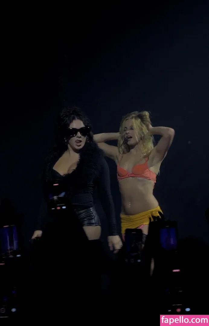 Addison Rae Onlyfans Photo Gallery 