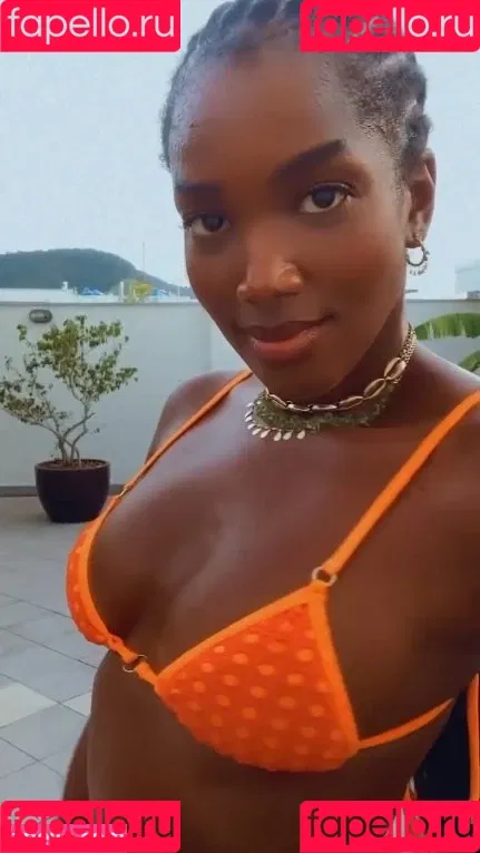 IZA Onlyfans Photo Gallery 