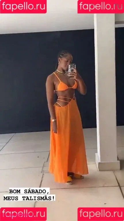 IZA Onlyfans Photo Gallery 