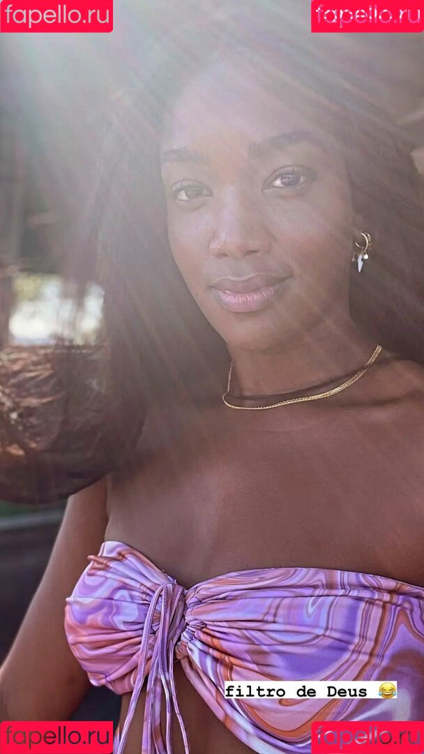 IZA Onlyfans Photo Gallery 