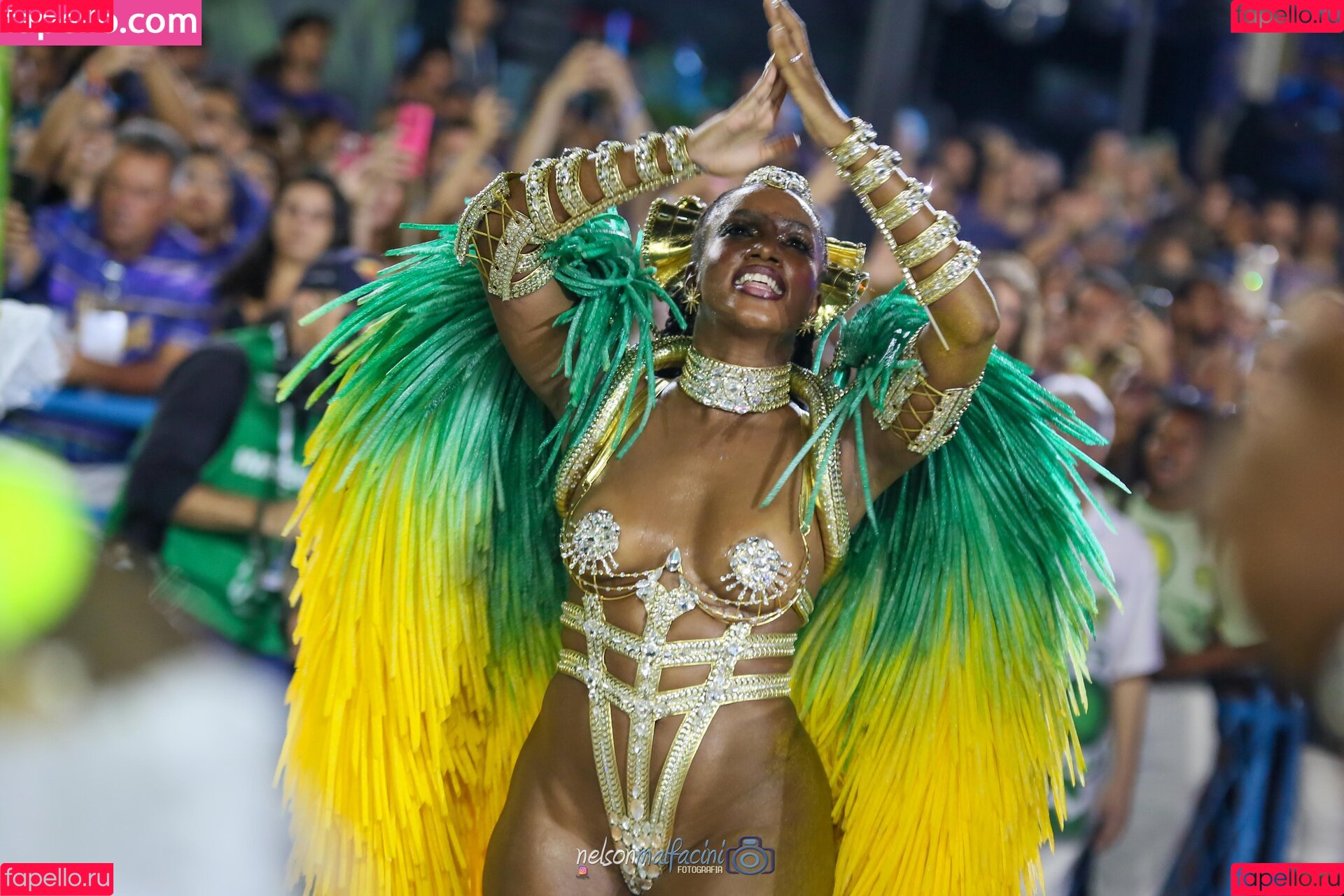 IZA Onlyfans Photo Gallery 