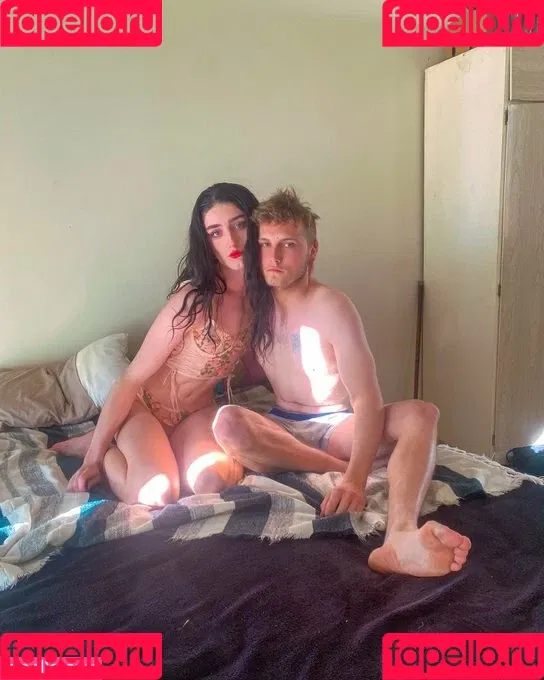 Venus Moorez Onlyfans Photo Gallery 