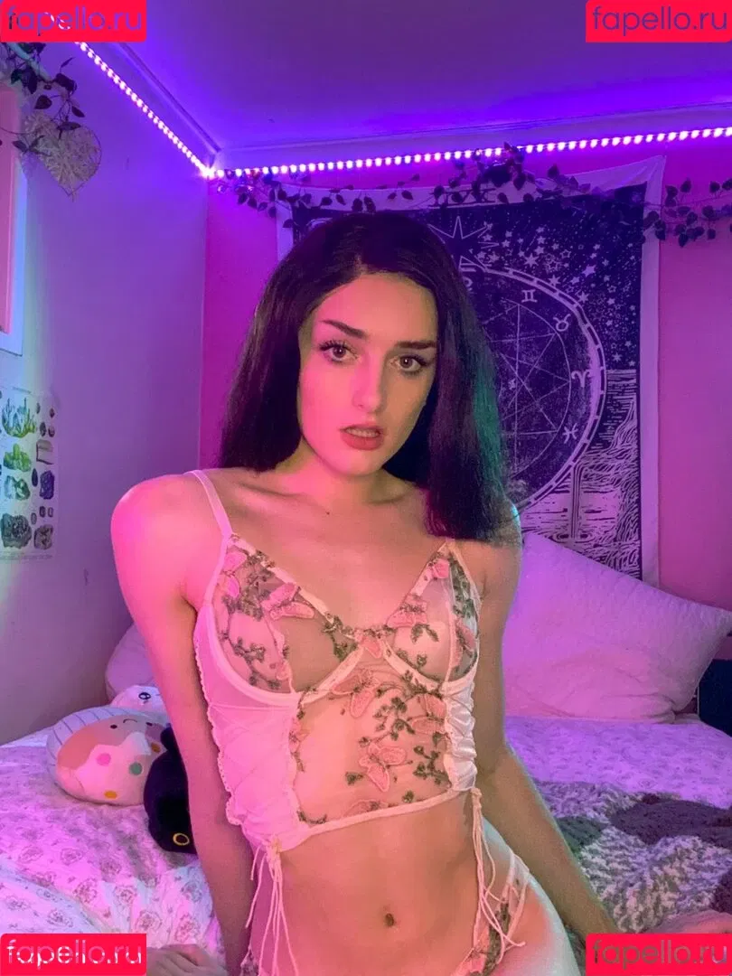 Venus Moorez Onlyfans Photo Gallery 