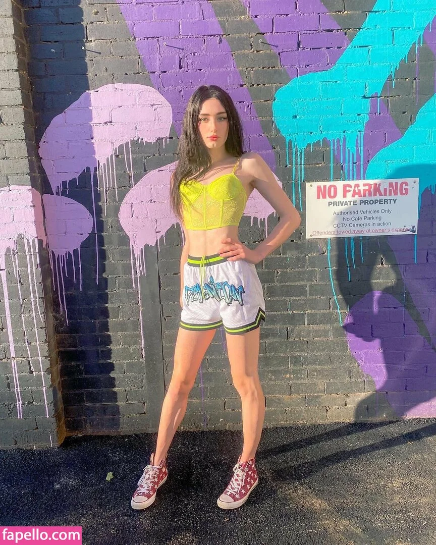 Venus Moorez Onlyfans Photo Gallery 