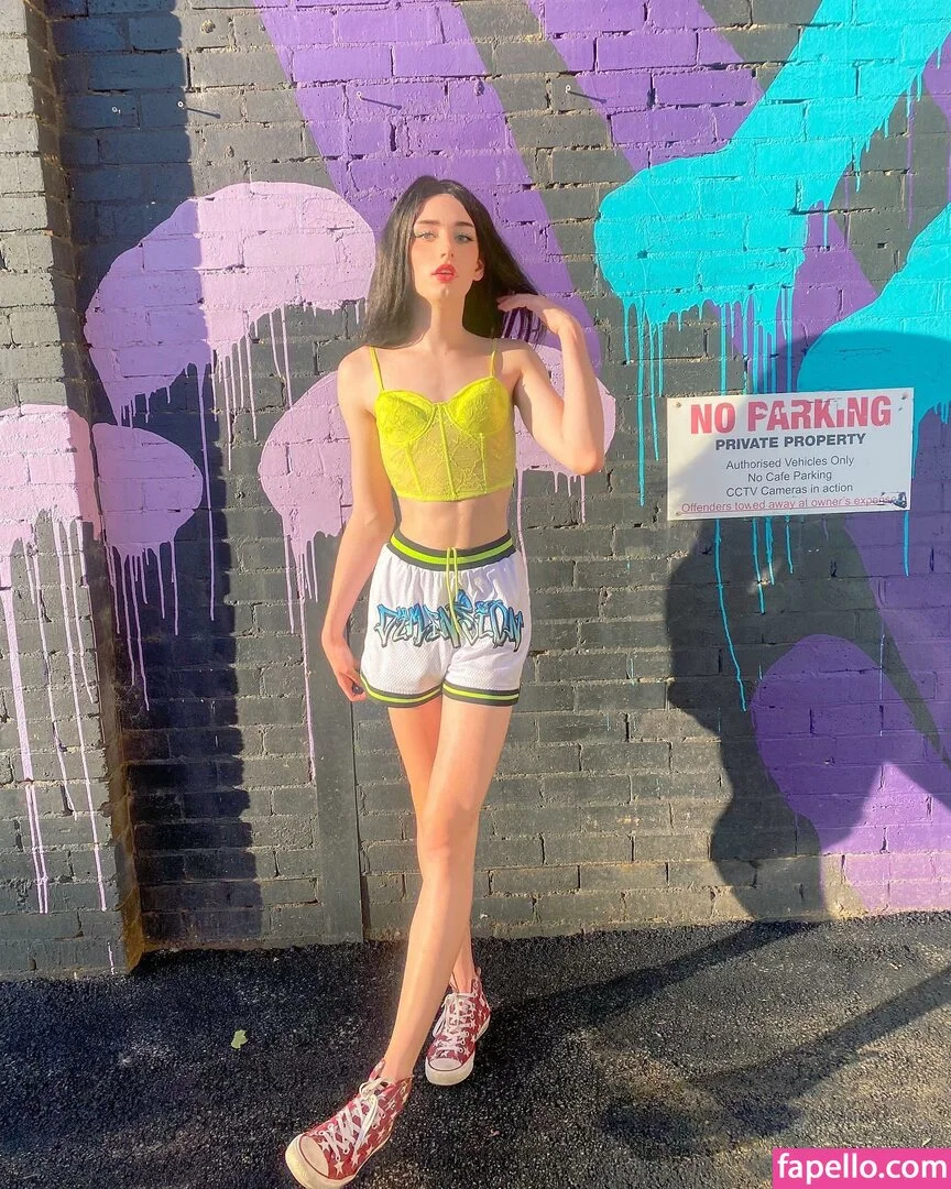 Venus Moorez Onlyfans Photo Gallery 