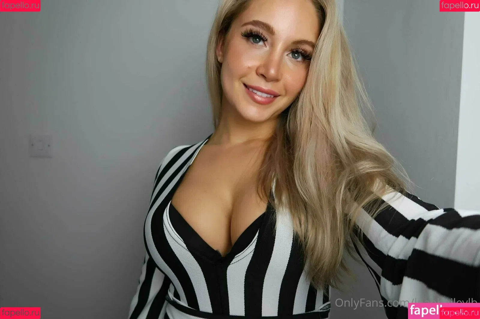 LeahBaileyLB Onlyfans Photo Gallery 