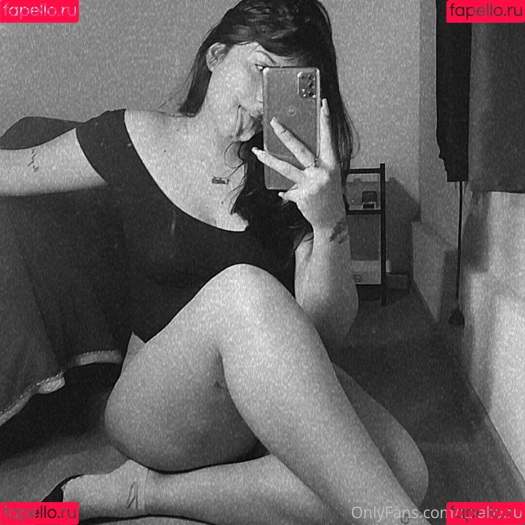 babbylulaaok Onlyfans Photo Gallery 