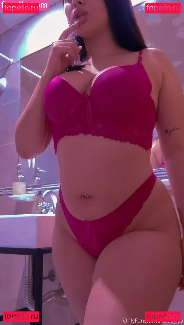 babbylulaaok Onlyfans Photo Gallery 