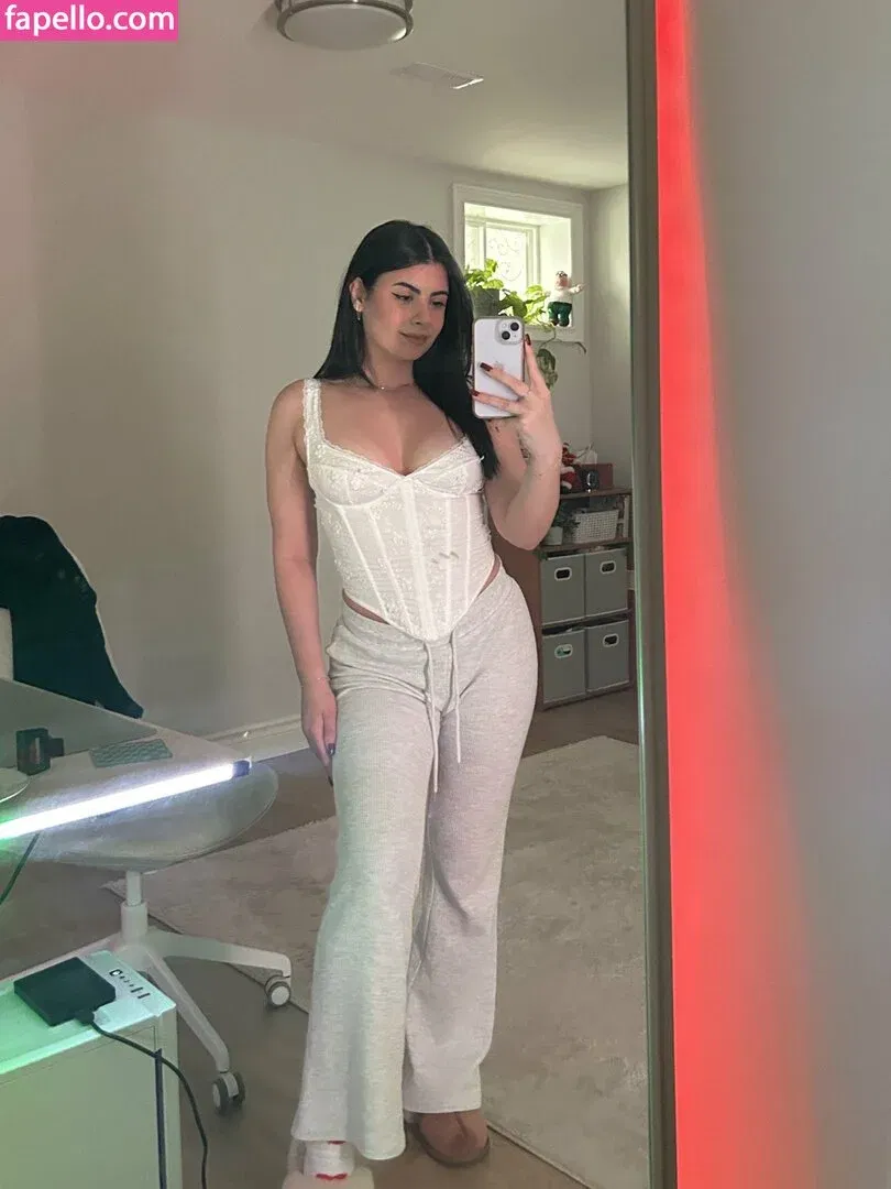 ThatGirlGatto Onlyfans Photo Gallery 