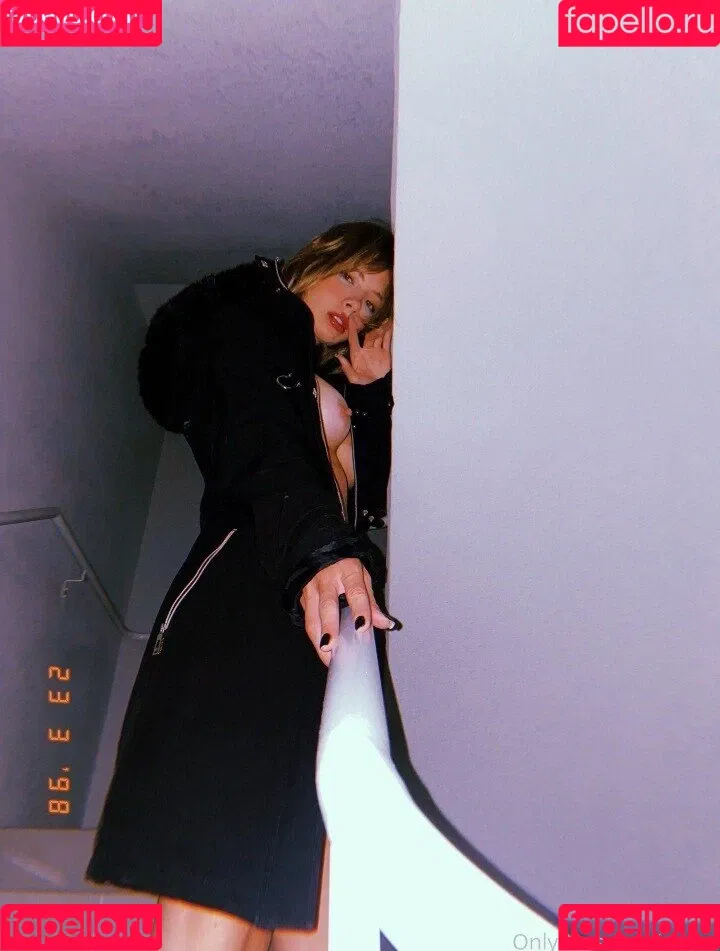 euyaz Onlyfans Photo Gallery 