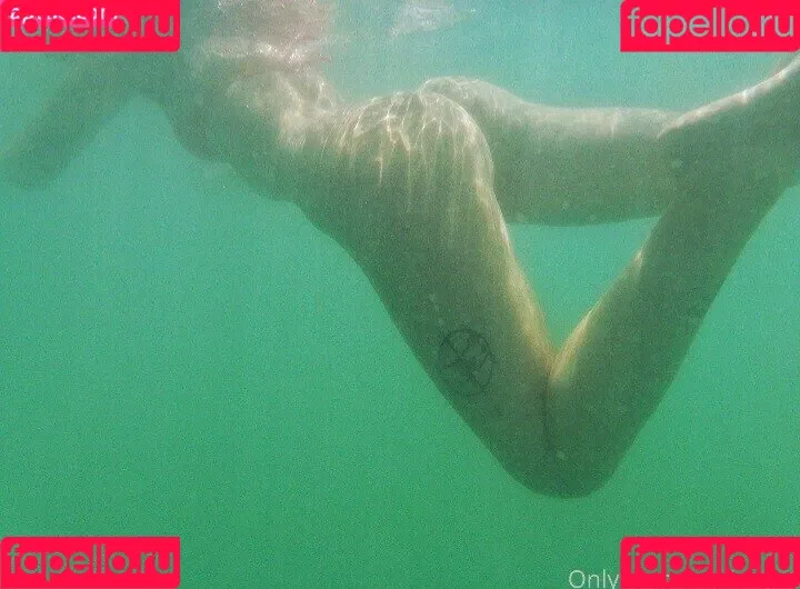 euyaz Onlyfans Photo Gallery 