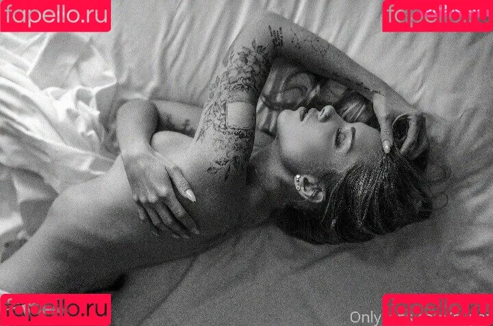 euyaz Onlyfans Photo Gallery 