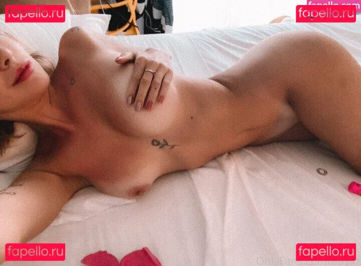 euyaz Onlyfans Photo Gallery 