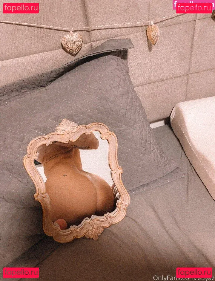 euyaz Onlyfans Photo Gallery 