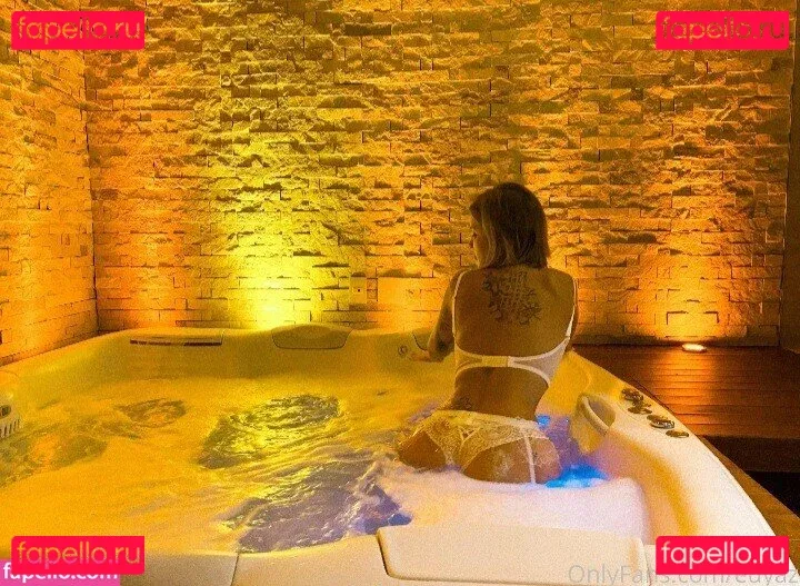 euyaz Onlyfans Photo Gallery 