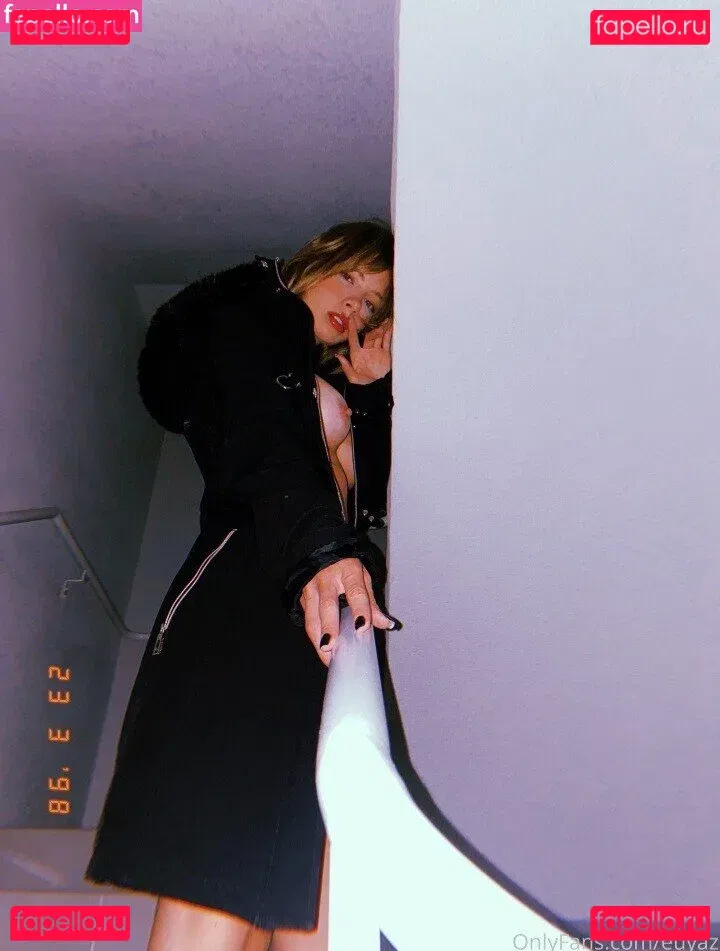 euyaz Onlyfans Photo Gallery 