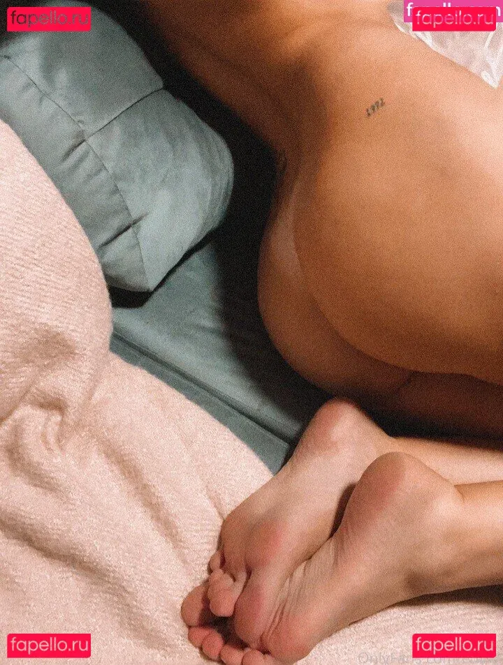 euyaz Onlyfans Photo Gallery 