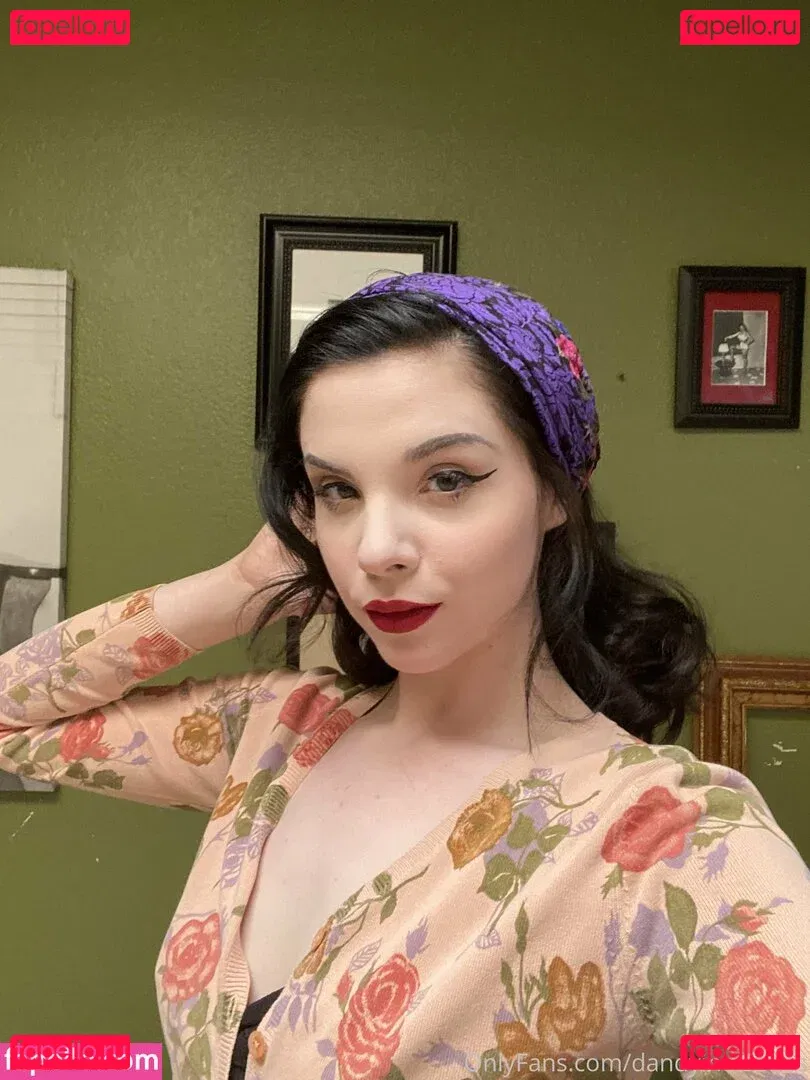 dandyindistress Onlyfans Photo Gallery 