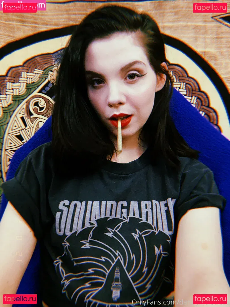 dandyindistress Onlyfans Photo Gallery 