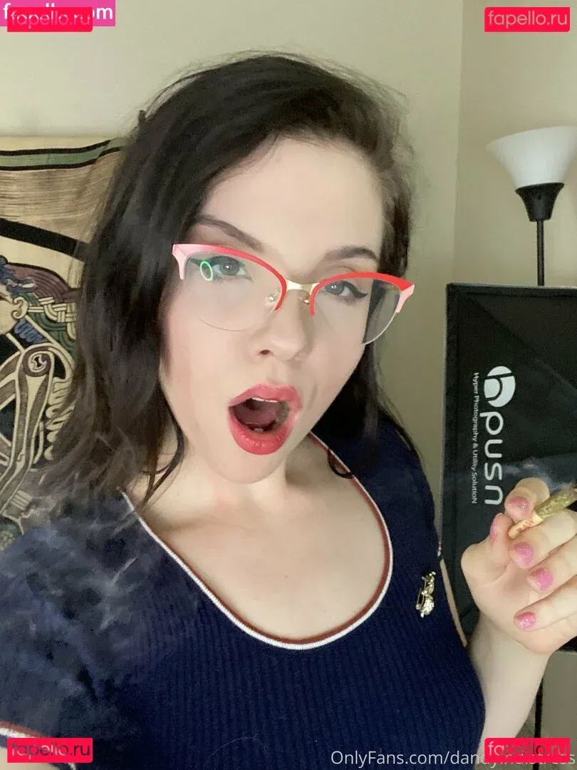 dandyindistress Onlyfans Photo Gallery 