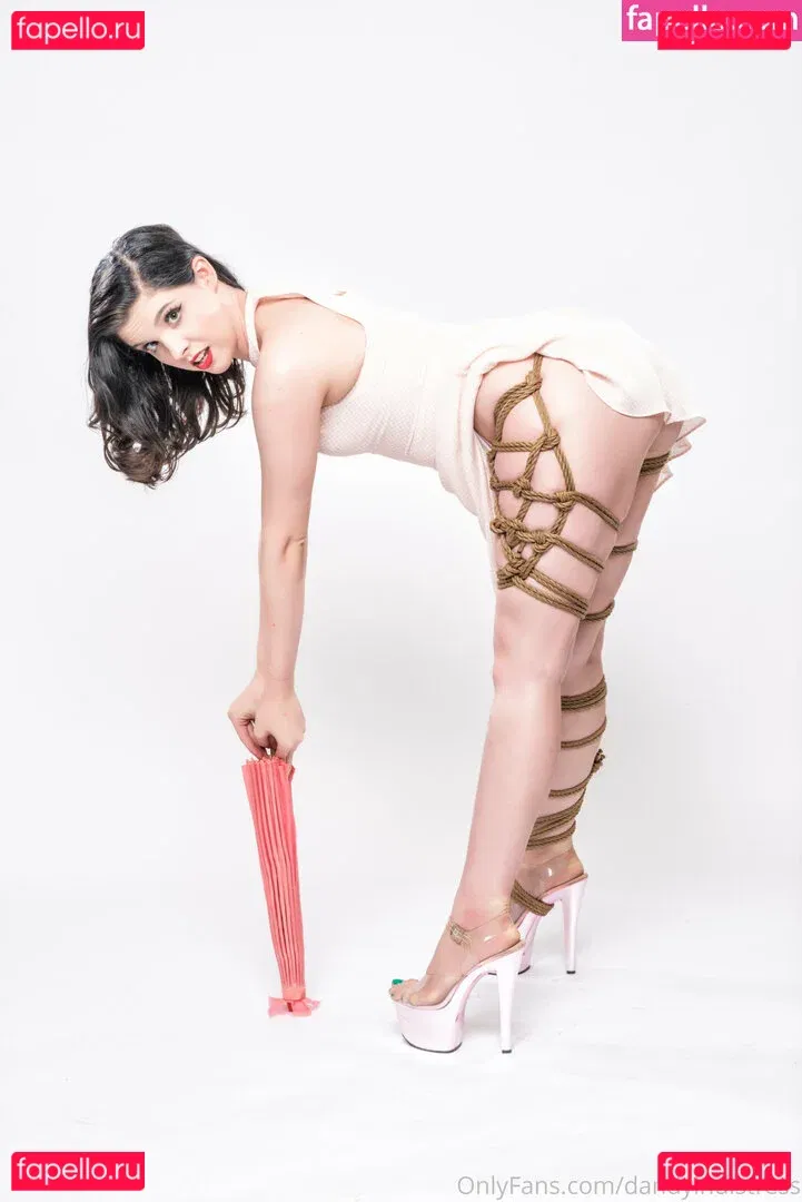 dandyindistress Onlyfans Photo Gallery 