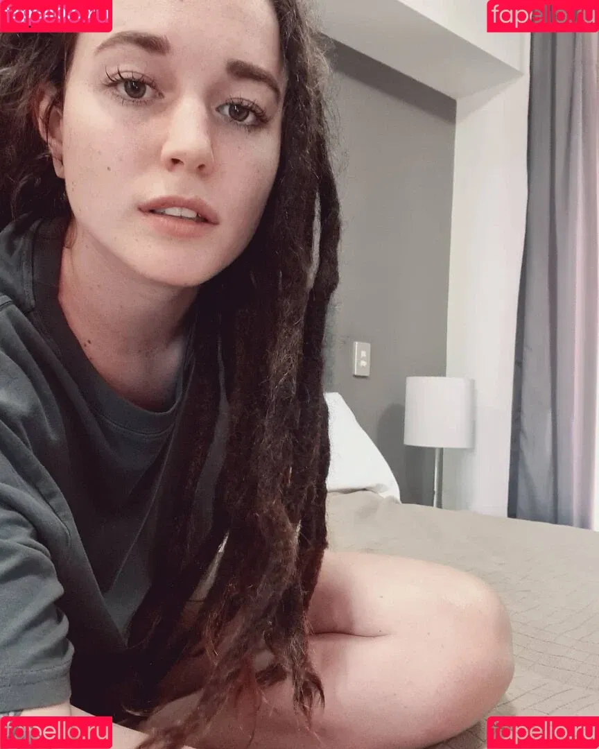 Skye Sharp Onlyfans Photo Gallery 