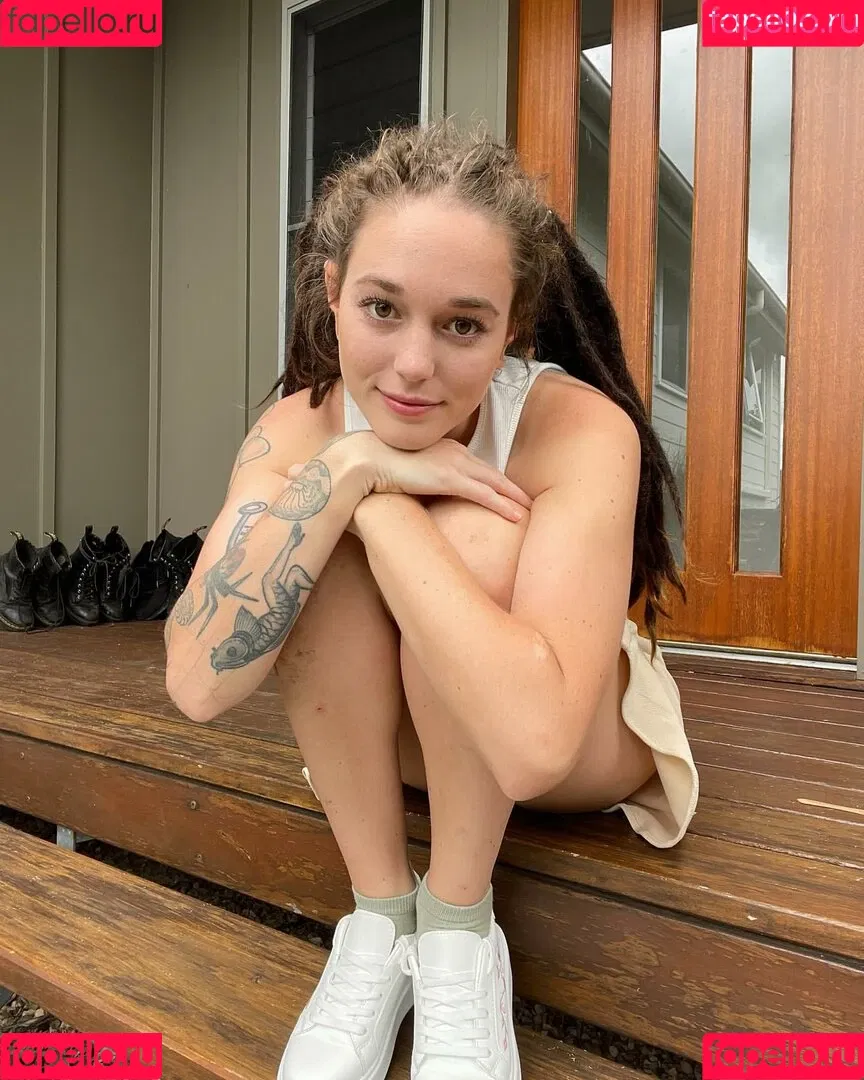 Skye Sharp Onlyfans Photo Gallery 