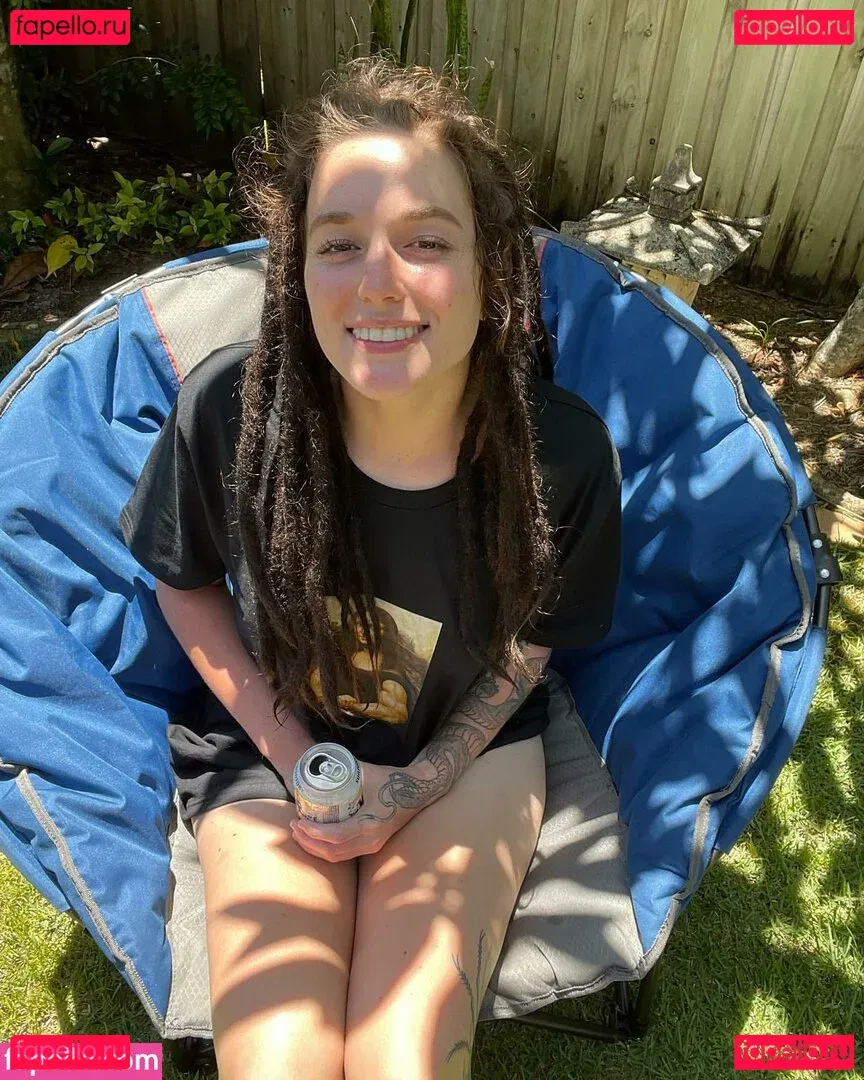 Skye Sharp Onlyfans Photo Gallery 