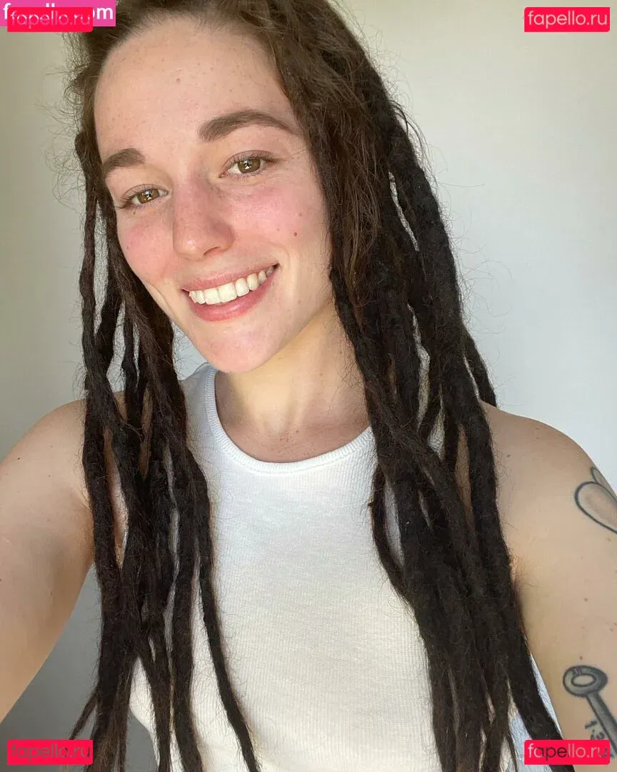 Skye Sharp Onlyfans Photo Gallery 