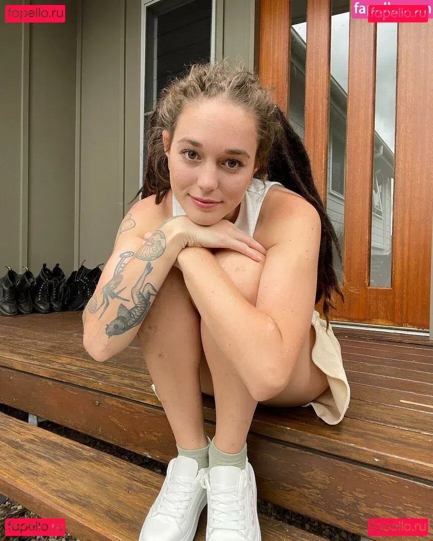 Skye Sharp Onlyfans Photo Gallery 