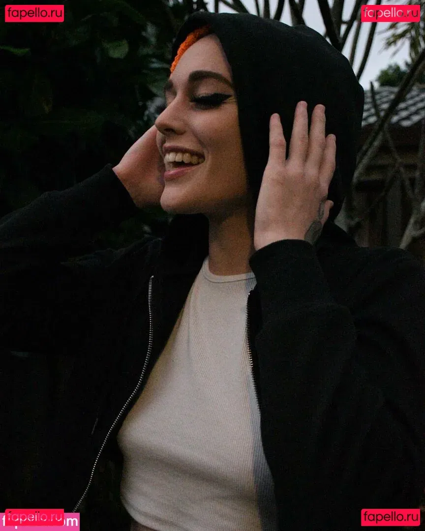 Skye Sharp Onlyfans Photo Gallery 