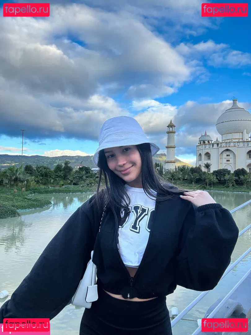 emilyortiz.free Onlyfans Photo Gallery 