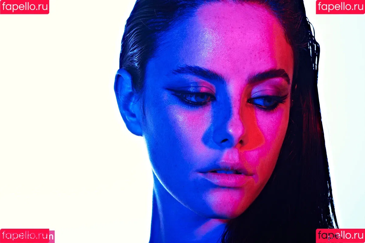 Kaya Scodelario Onlyfans Photo Gallery 