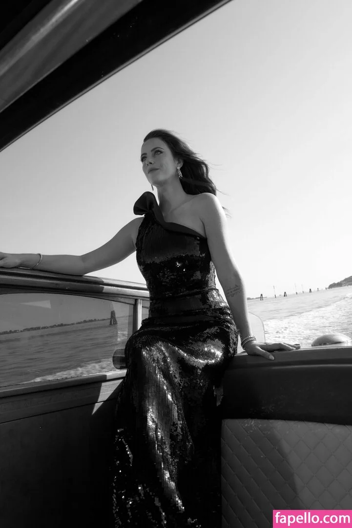 Kaya Scodelario Onlyfans Photo Gallery 