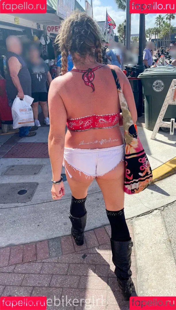 hippiebikergirlfree Onlyfans Photo Gallery 