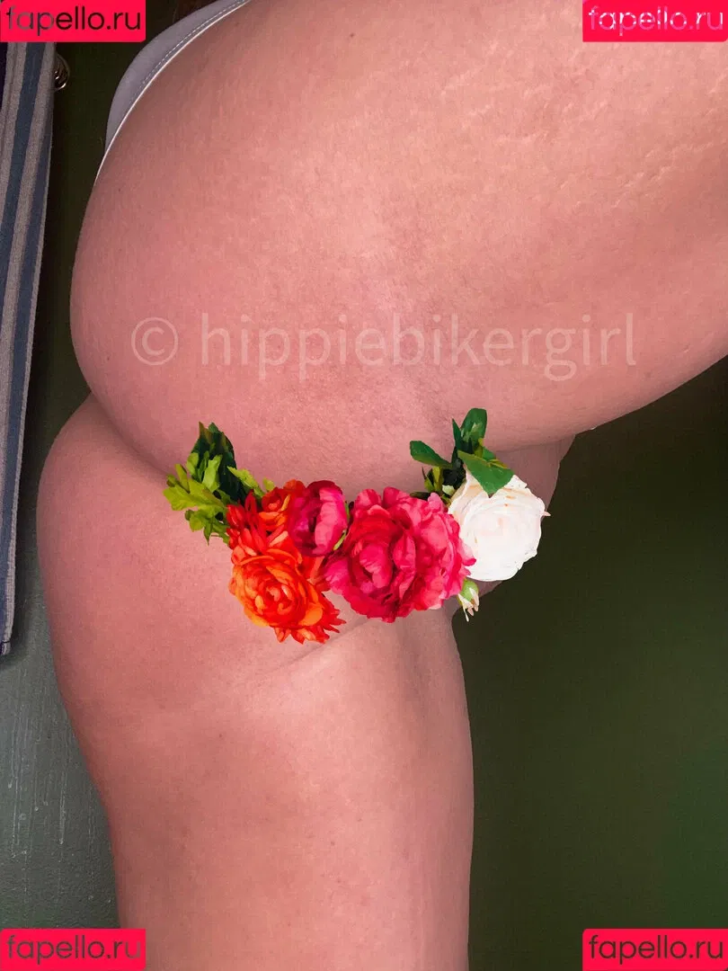 hippiebikergirlfree Onlyfans Photo Gallery 