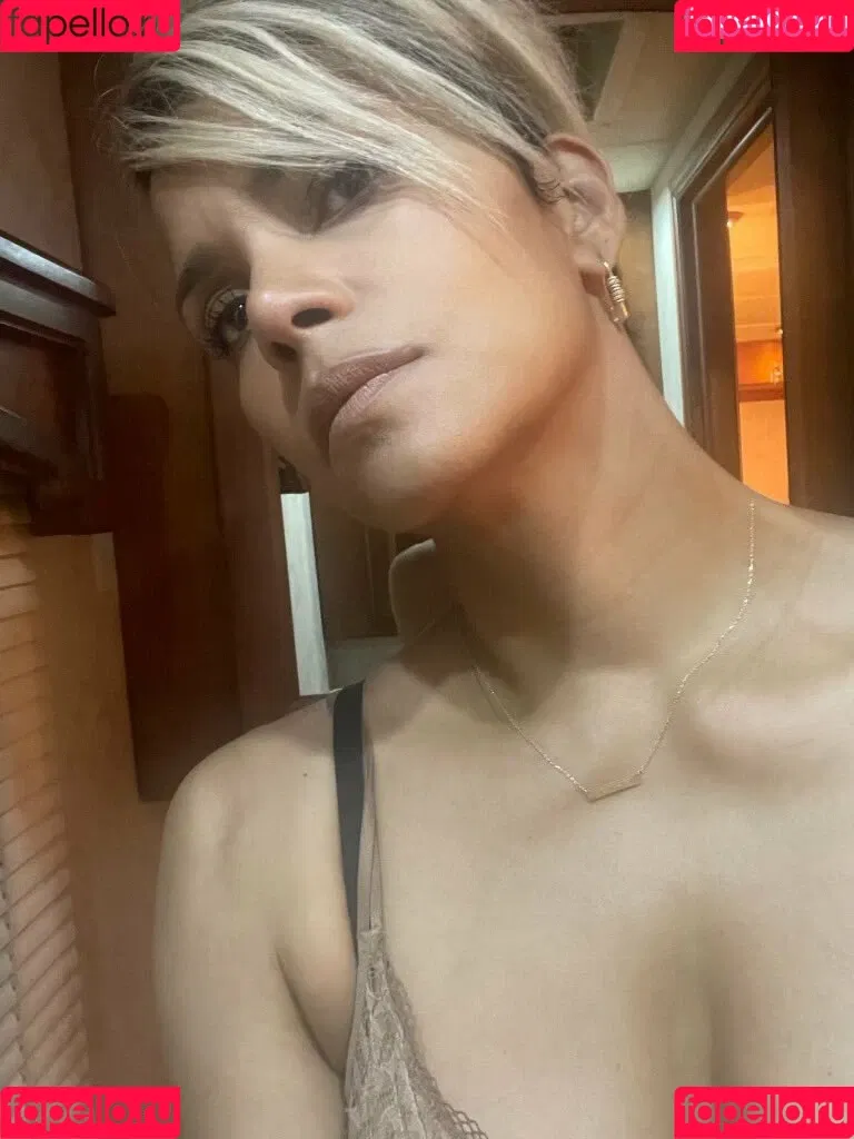 Halle Berry Onlyfans Photo Gallery 
