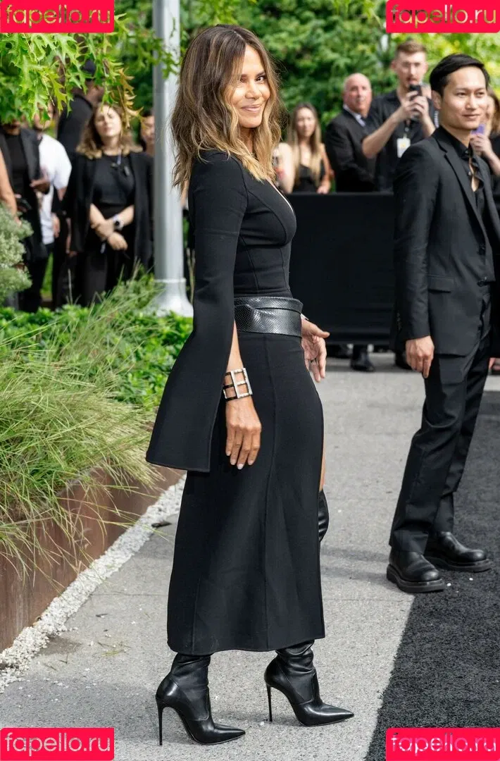 Halle Berry Onlyfans Photo Gallery 