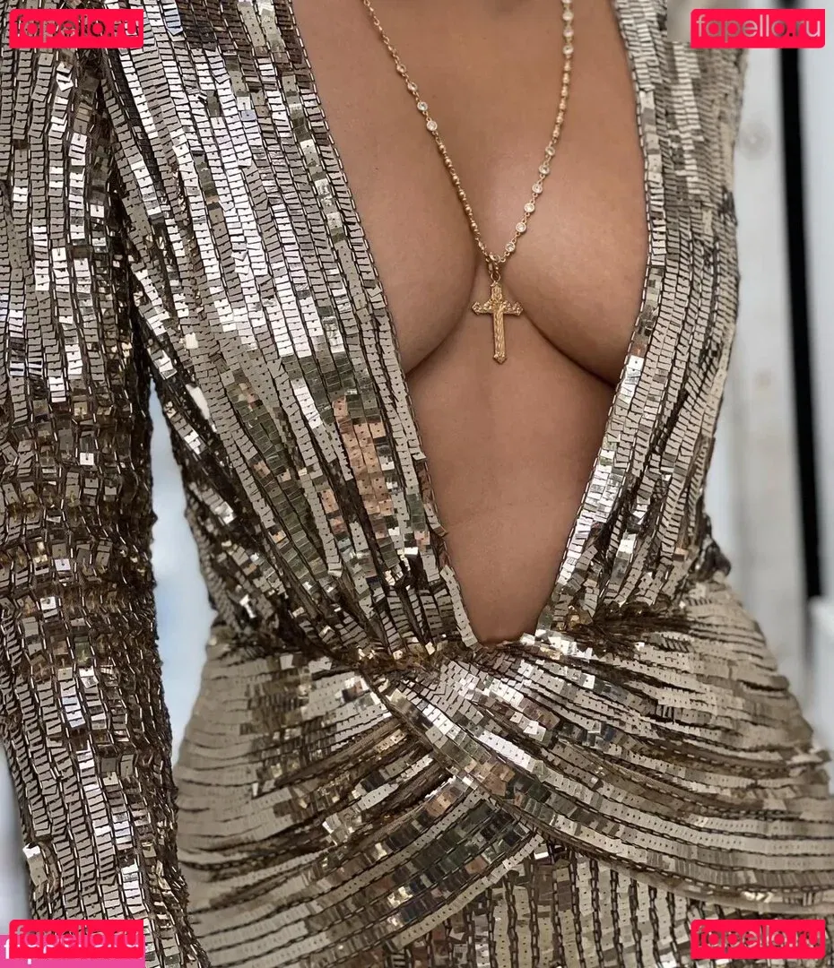 Halle Berry Onlyfans Photo Gallery 