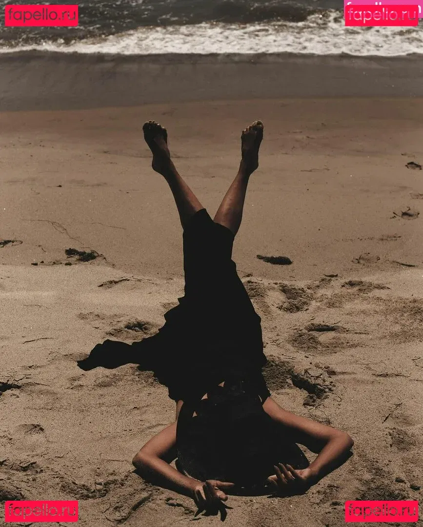 Halle Berry Onlyfans Photo Gallery 