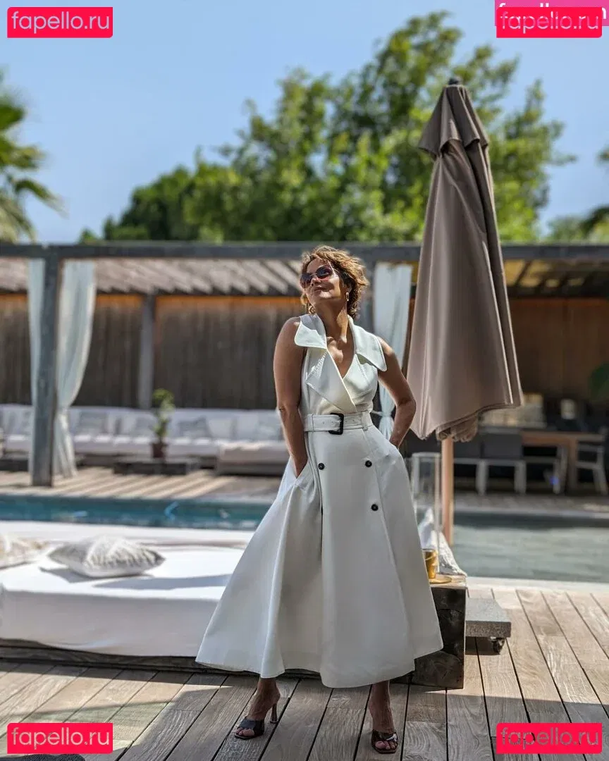 Halle Berry Onlyfans Photo Gallery 