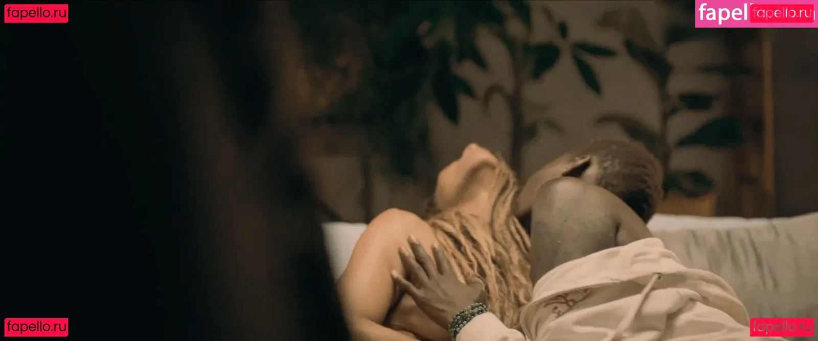 Halle Berry Onlyfans Photo Gallery 