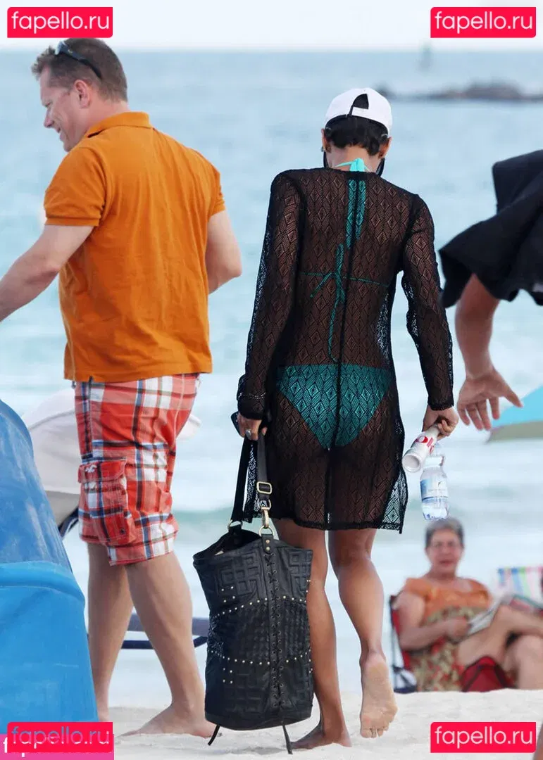 Halle Berry Onlyfans Photo Gallery 